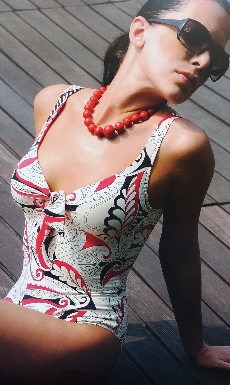 Sanremo 2016: fiori e colore anche al mare